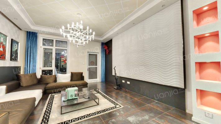 世茂红墅湾二手房实景图