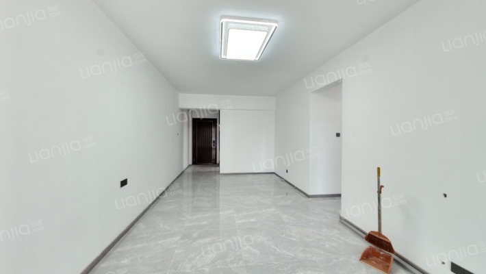 横琴湾三期二手房实景图