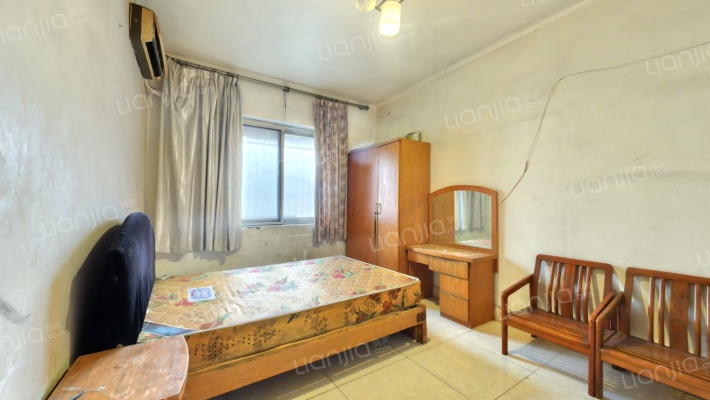 上同仁路50号大院二手房实景图