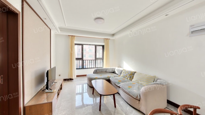 荣盛宝郡府二手房实景图