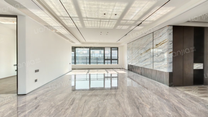 中海臻如府二手房实景图