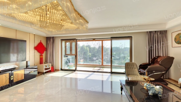 世茂锦绣长江六期二手房实景图