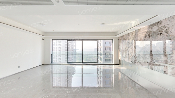 中交中央公园蔚蓝天境二手房实景图