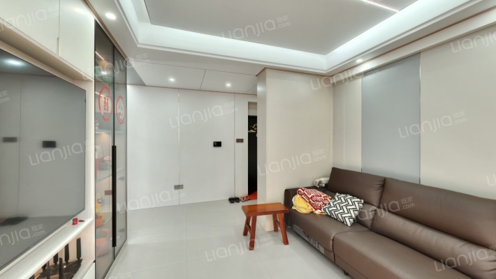 博士新村二手房实景图