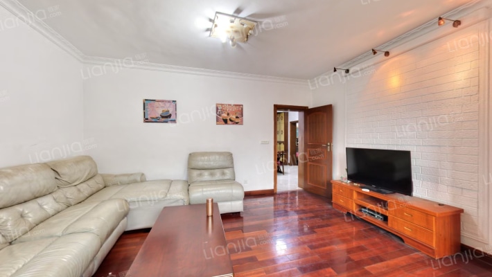 康发小区二手房实景图