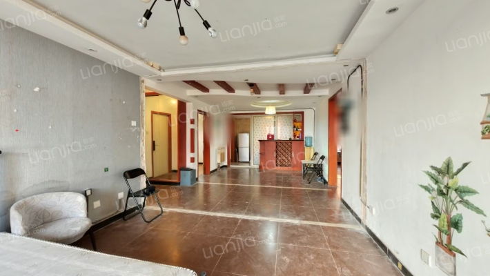 万年花城二期二手房实景图