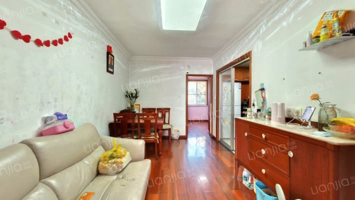 银杏新村二手房实景图