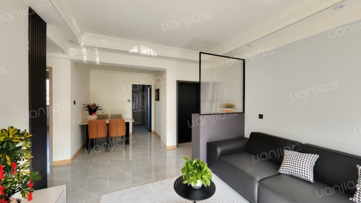 桂湖河畔北区二手房实景图