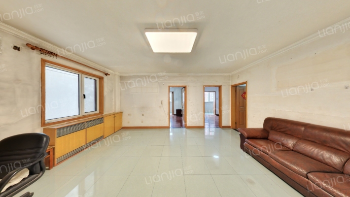 南线阁35号院二手房实景图