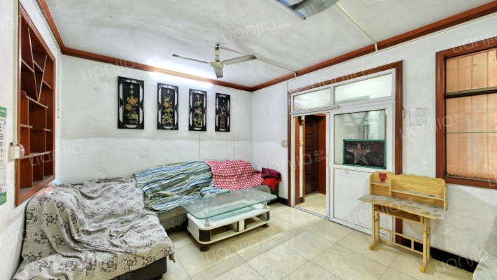 万隆小区二手房实景图