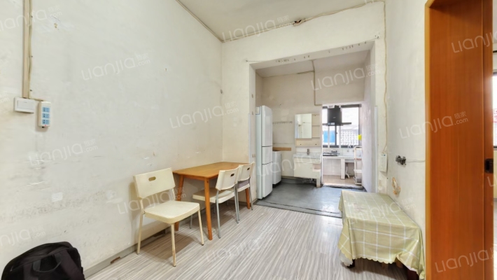 经华北路1号院二手房实景图