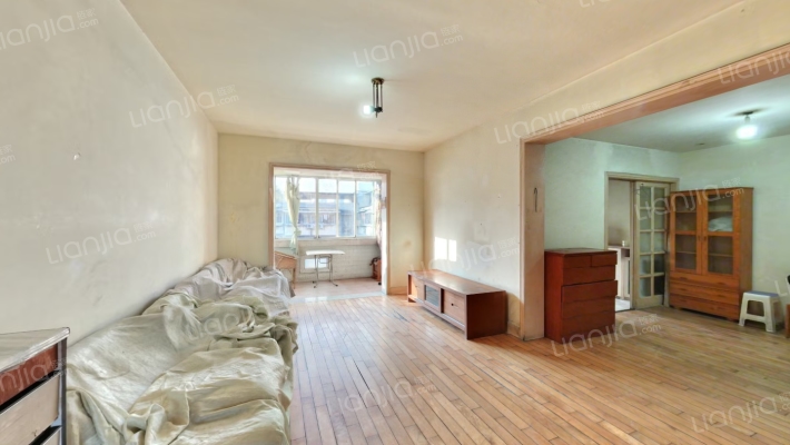 莹华寺街27号二手房实景图