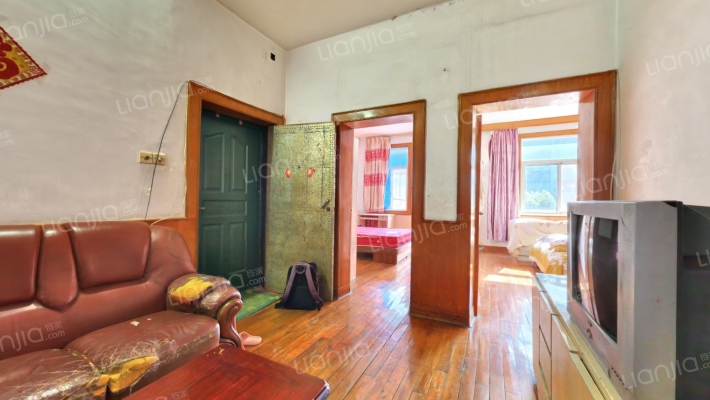 纺织品厂宿舍二手房实景图