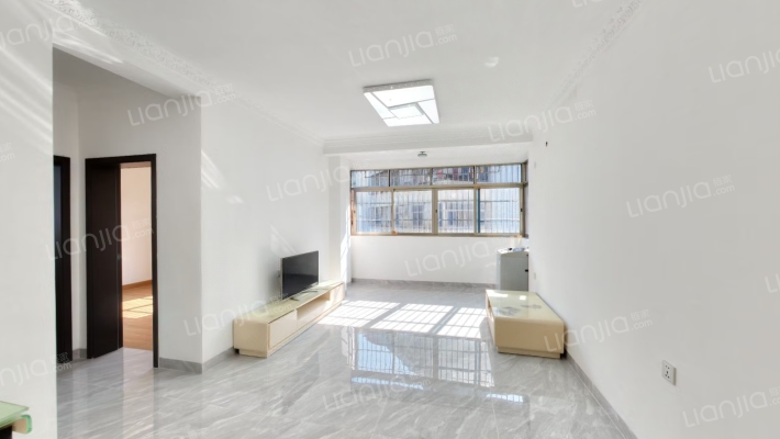 富柠街住宅二手房实景图