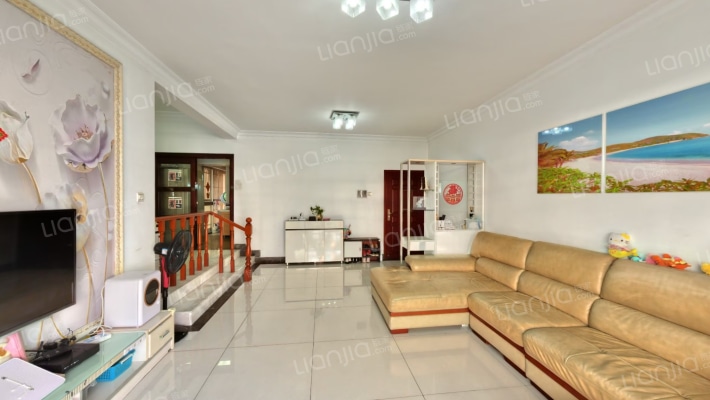 华景新城沁馥佳苑二手房实景图