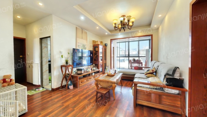 支矶石街20号二手房实景图