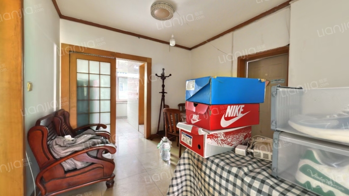 过街楼街115号二手房实景图