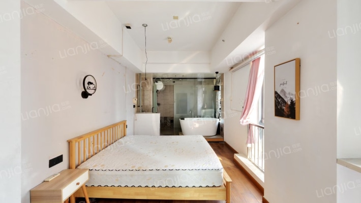 新世界广场二手房实景图