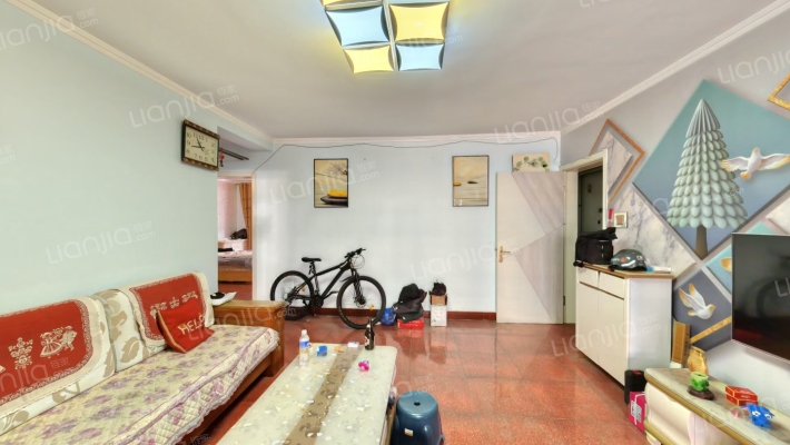 交通设施厂宿舍二手房实景图