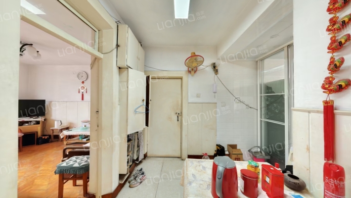 伊春路41号二手房实景图