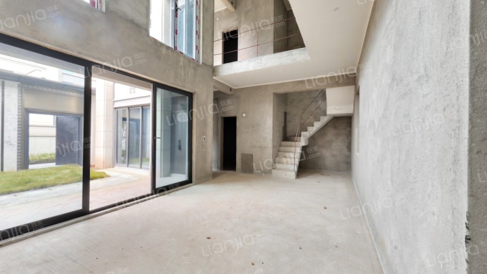 龙湖温泉山语二手房实景图