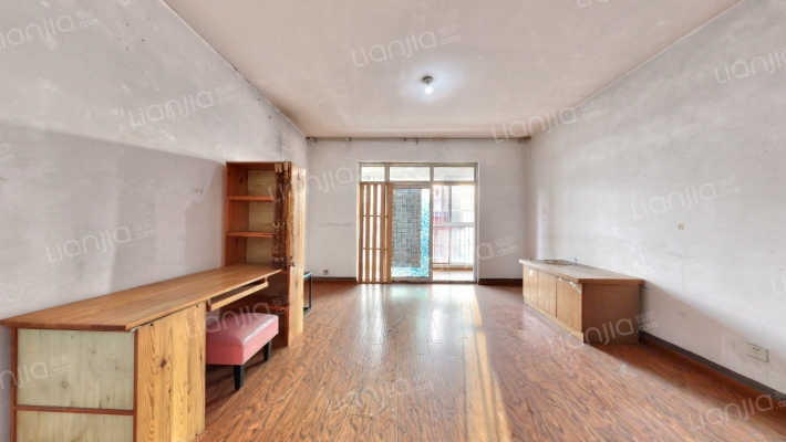 新苗新居二号地二手房实景图