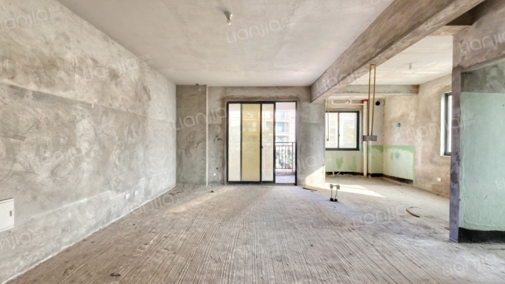 圣峰一号公馆二手房实景图