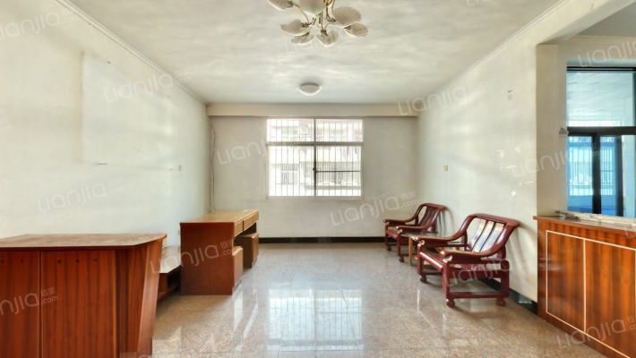 益师园二手房实景图