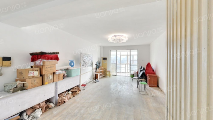 都市先锋二手房实景图