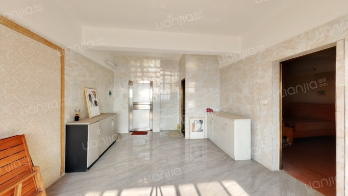 顶固公寓二手房实景图