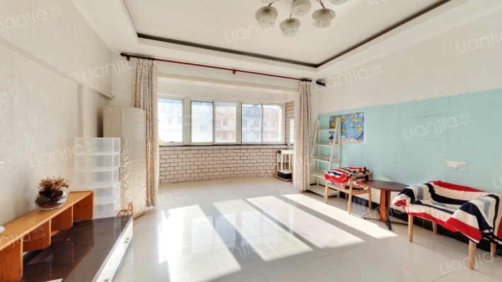 金鹤园四期二手房实景图