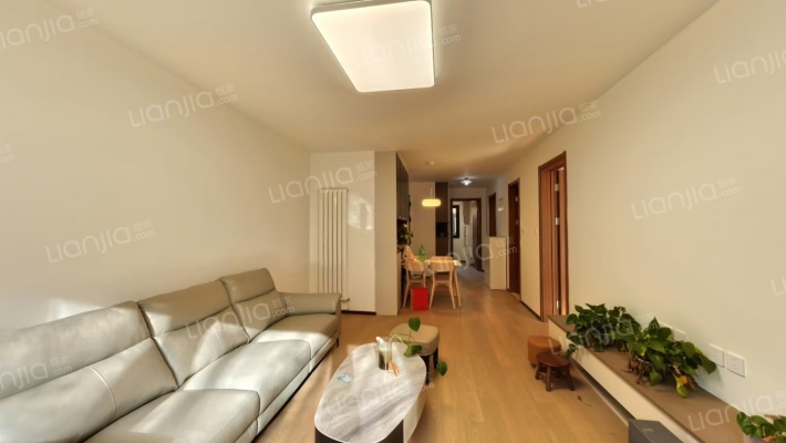 中海丽春湖墅二手房实景图