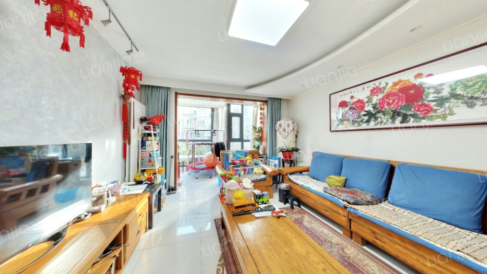 靓景明居二手房实景图