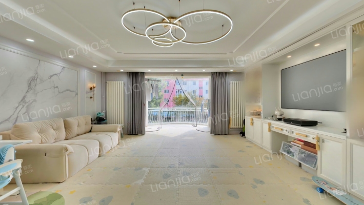 龙城花园W区二手房实景图