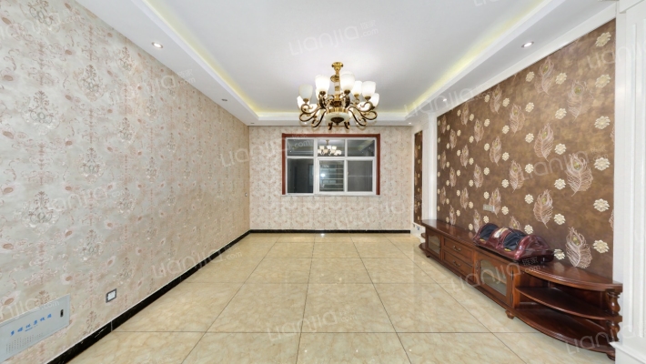 正兴翡翠城一期二手房实景图