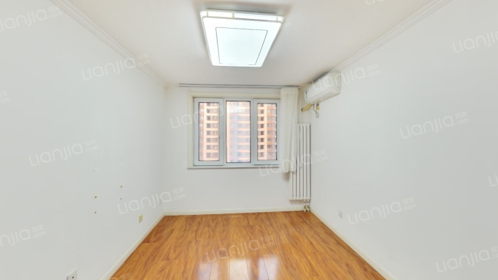 西山甲一号二手房实景图