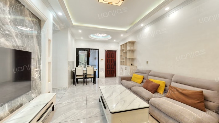 悦彩广场二手房实景图