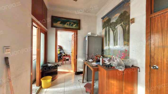 中国水泥厂二手房实景图