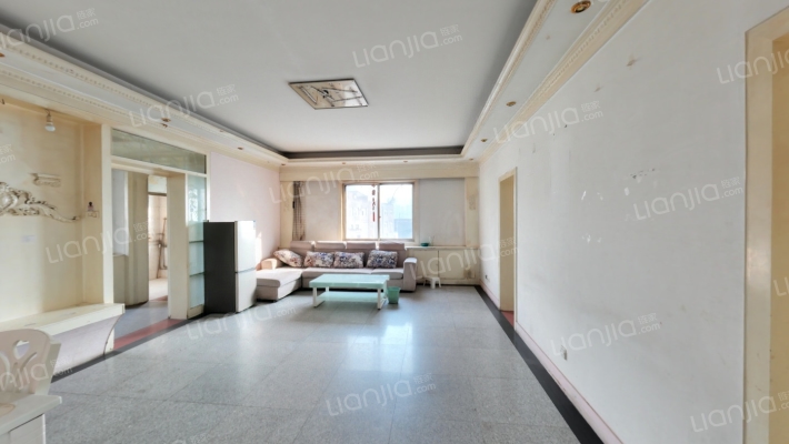 凤凰路7号院二手房实景图