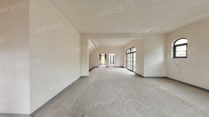 上邦高尔夫国际社区C组团二手房实景图