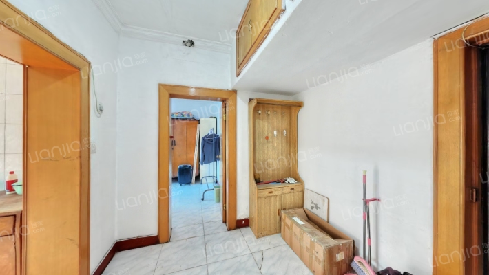 燃料厂宿舍二手房实景图