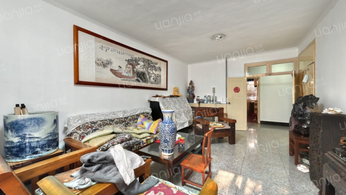 凯旋公寓二手房实景图