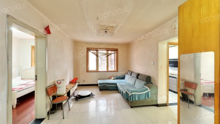 长房凤凰苑二手房实景图