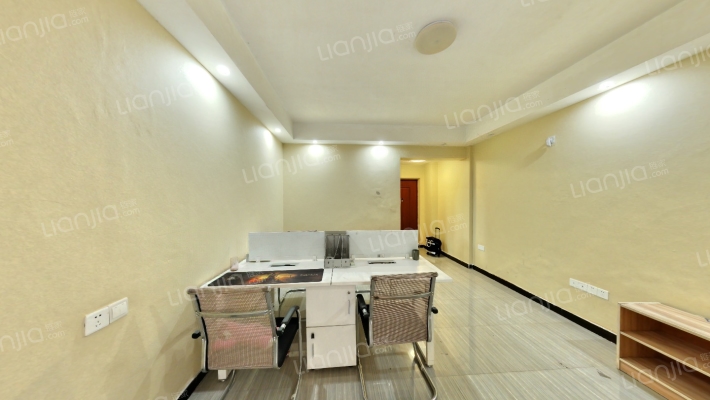 国际社区汇金街二手房实景图