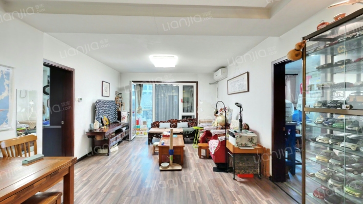 晴雪园二手房实景图