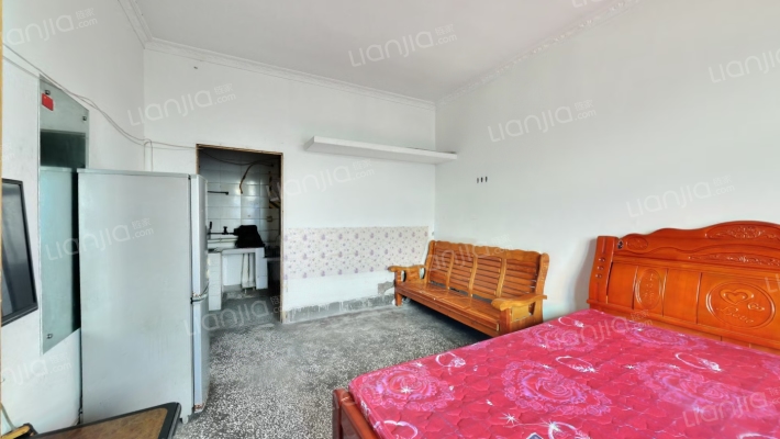 横街11号13号二手房实景图