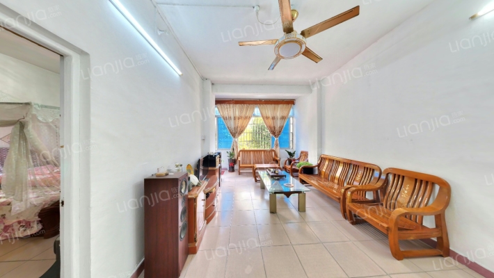 龙井村二手房实景图