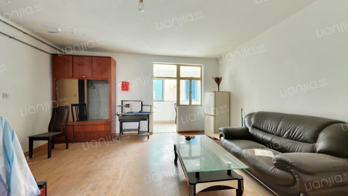 顺江路303号二手房实景图