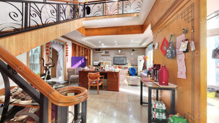 金秋千秋二手房实景图