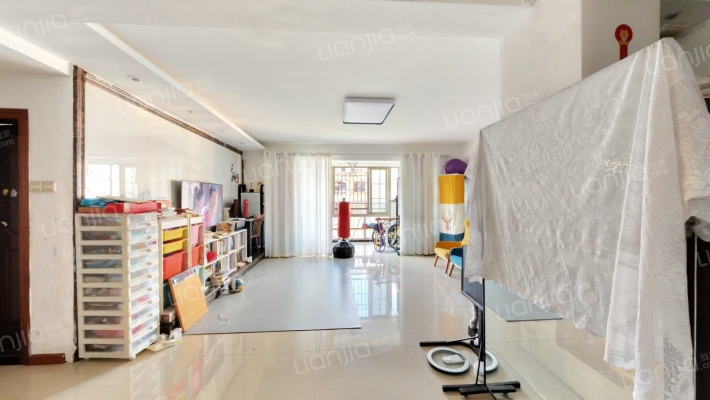 汇达花园二区二手房实景图